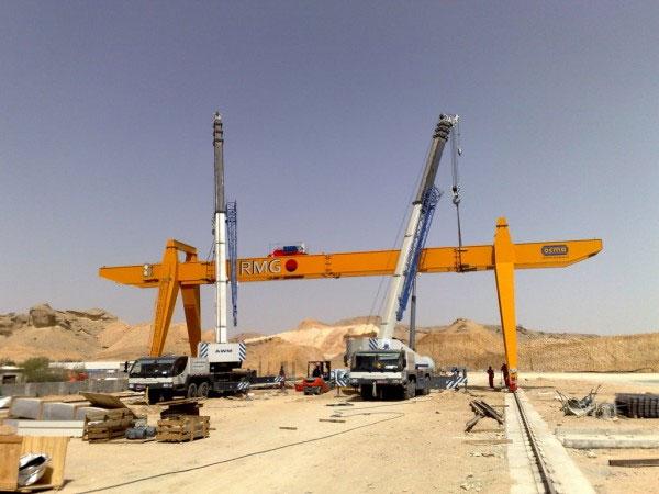 Gantry cranes (cap. 36 ton - span 6+24+6 mt)